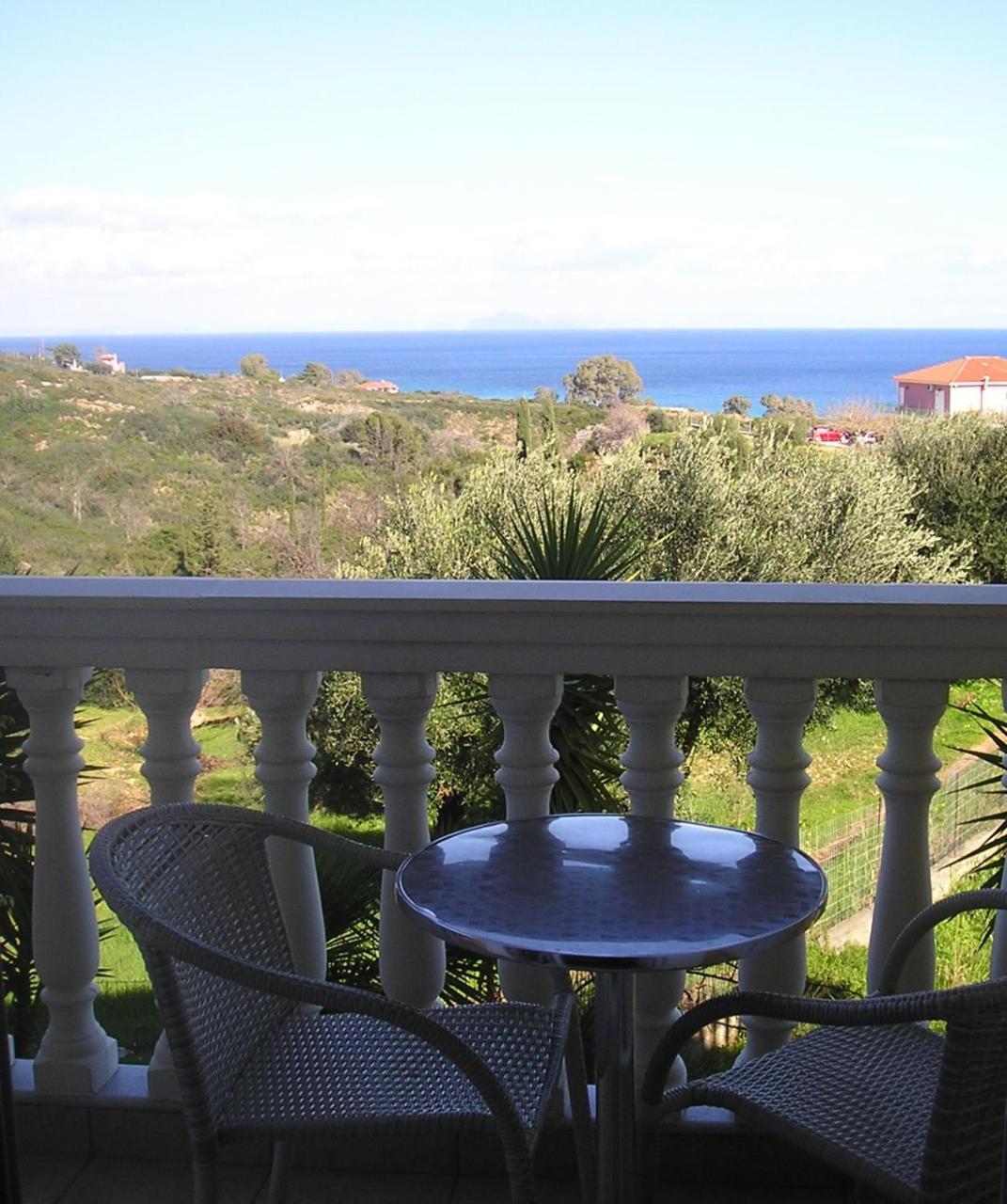 Nikolaos Studios Skala Skala  Luaran gambar